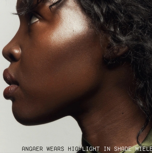 NIB 1999 BEAUTY CREAM HIGHLIGHTER STICK IN MIELE - Picture 4 of 14